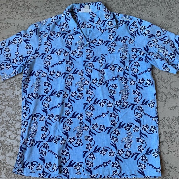Hawaiian Shirt - Picture 1 of 5
